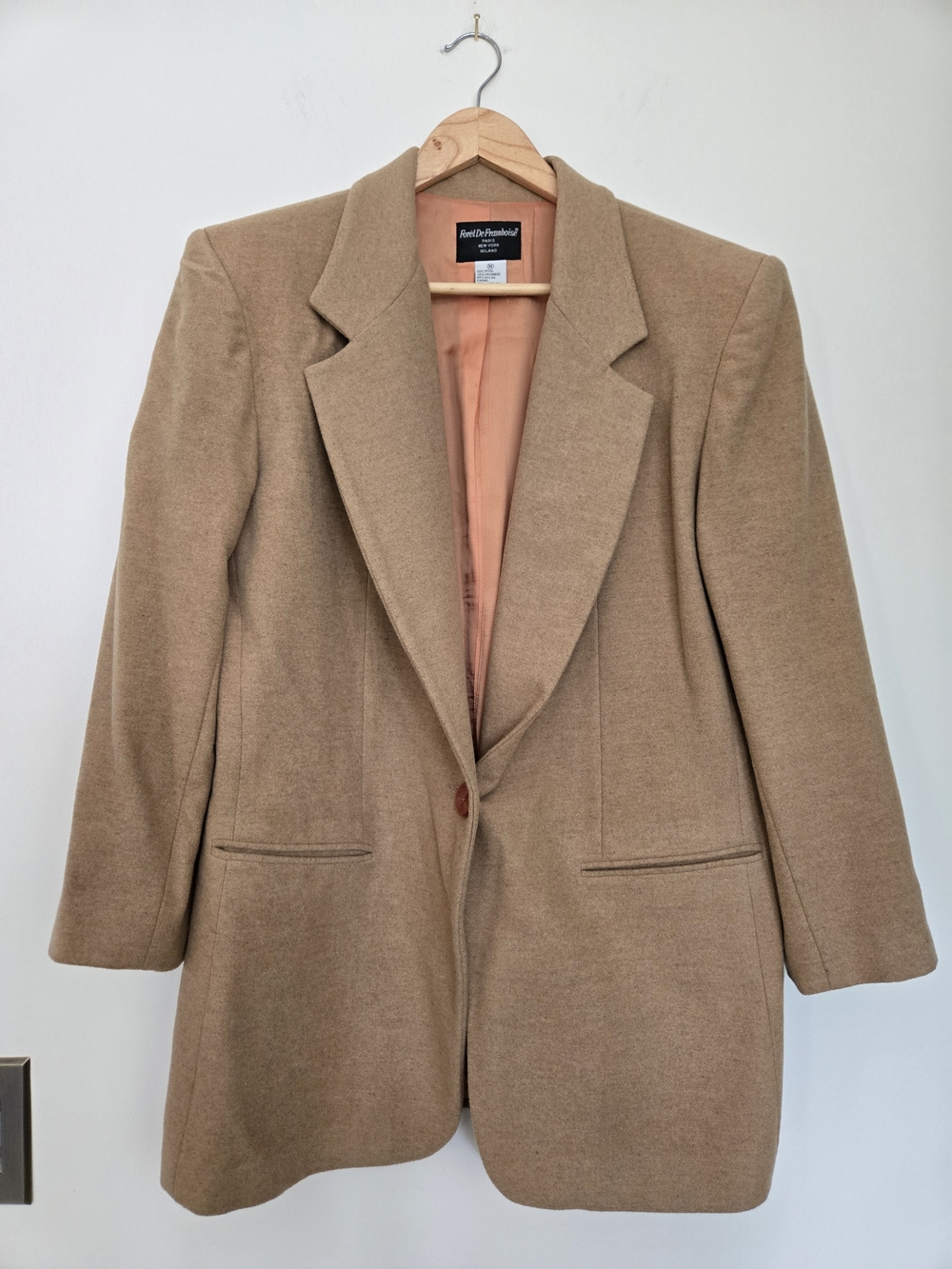 Forêt De Framboise Tan Wool-Cashmere Blend Single-Button Blazer